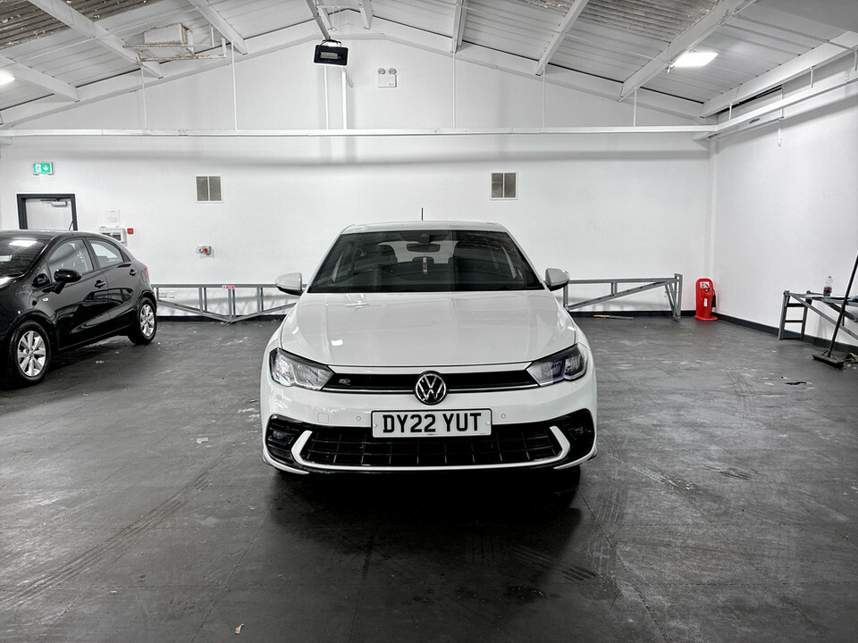 Volkswagen Polo 1.0 Tsi R-line DY22YUT White #2