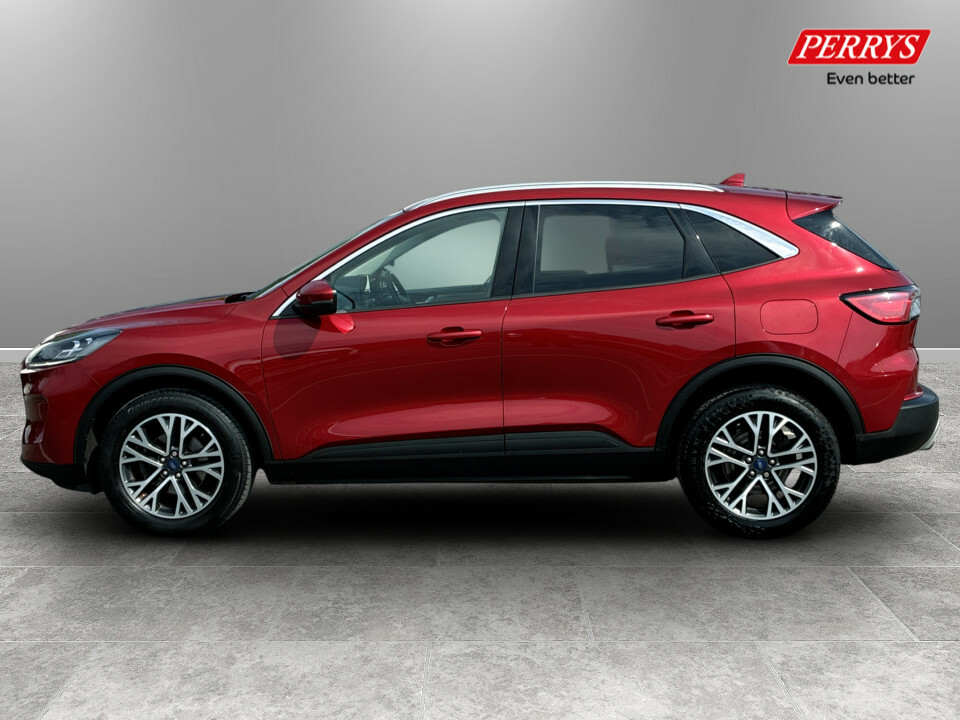 Ford Kuga 1.5 Ecoboost 150 Titanium Edition DK23OBM Red #4