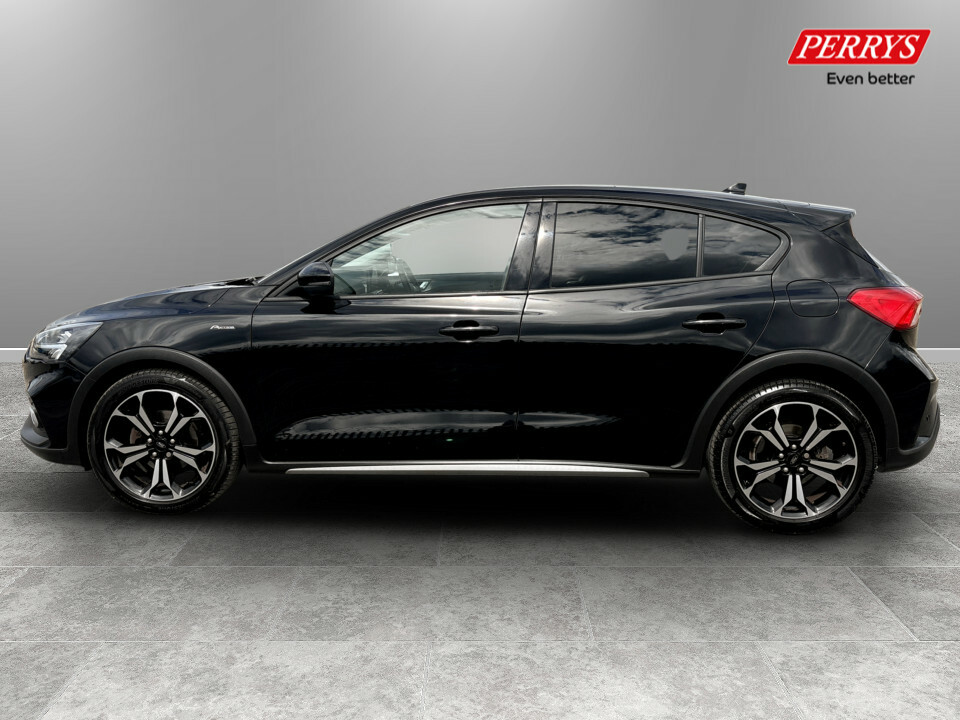 Ford Focus 1.5 Ecoblue 120 Active X Edition EO21KWJ Black #4
