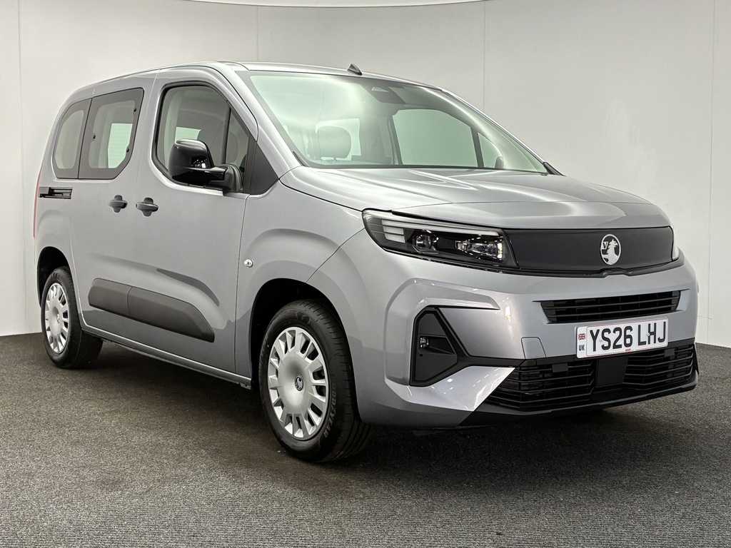 Vauxhall Combo Life 1.5 Turbo D Design Wav 