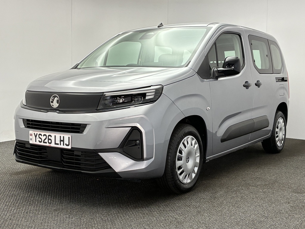 Vauxhall Combo Life 1.5 Turbo D Design Wav  #3