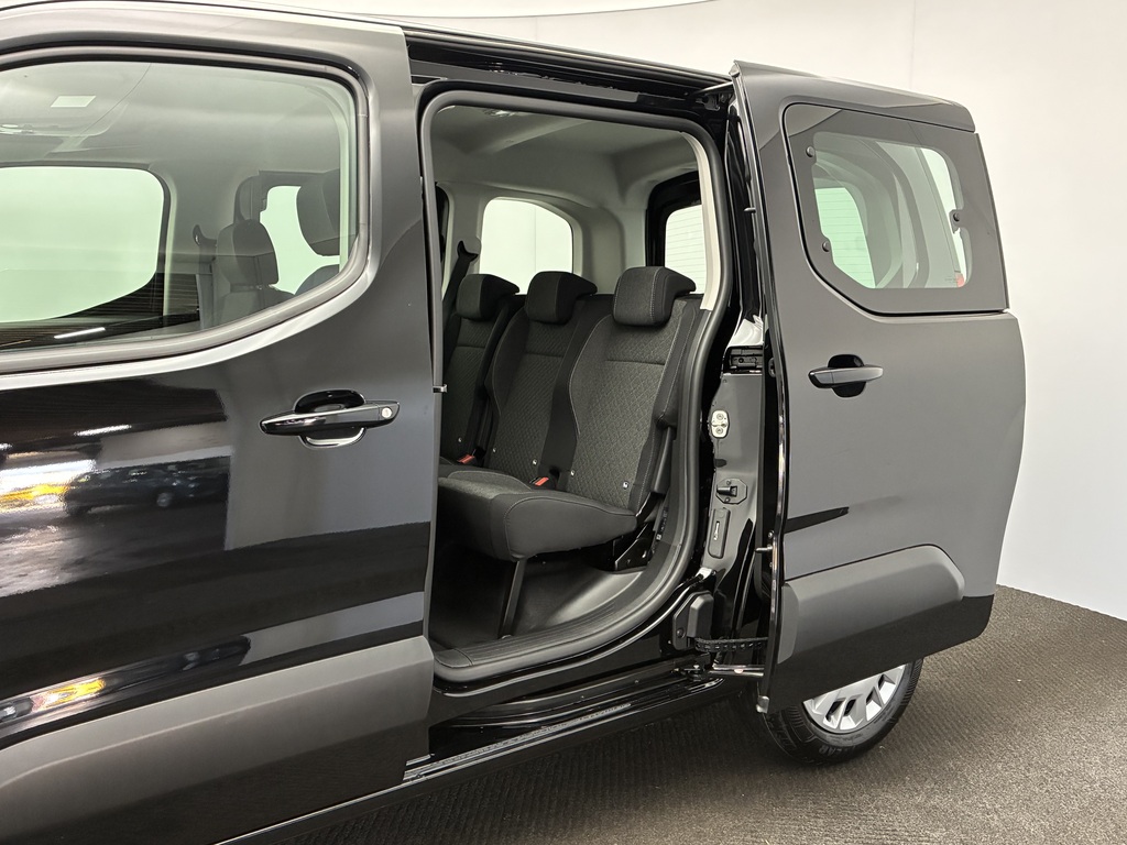 Vauxhall Combo Life 1.5 Turbo D Design Wav Blue #16