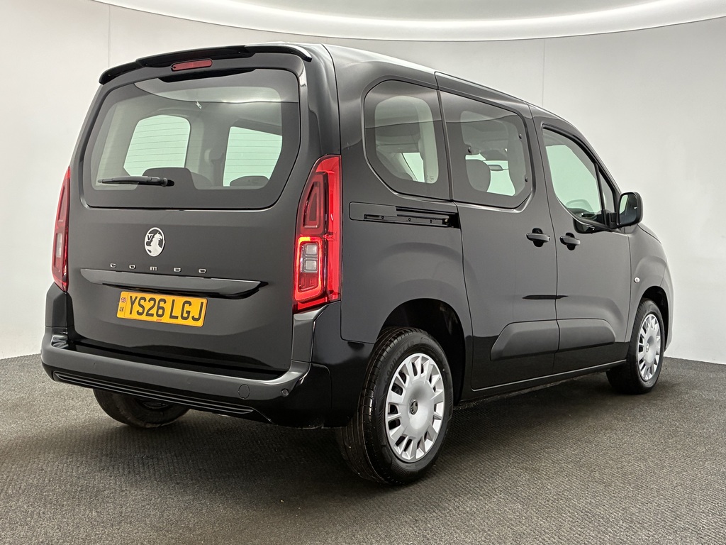 Vauxhall Combo Life 1.5 Turbo D Design Wav Blue #7