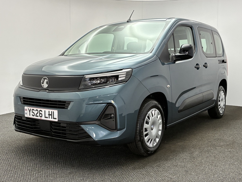 Vauxhall Combo Life 1.5 Turbo D Design Wav Black #3