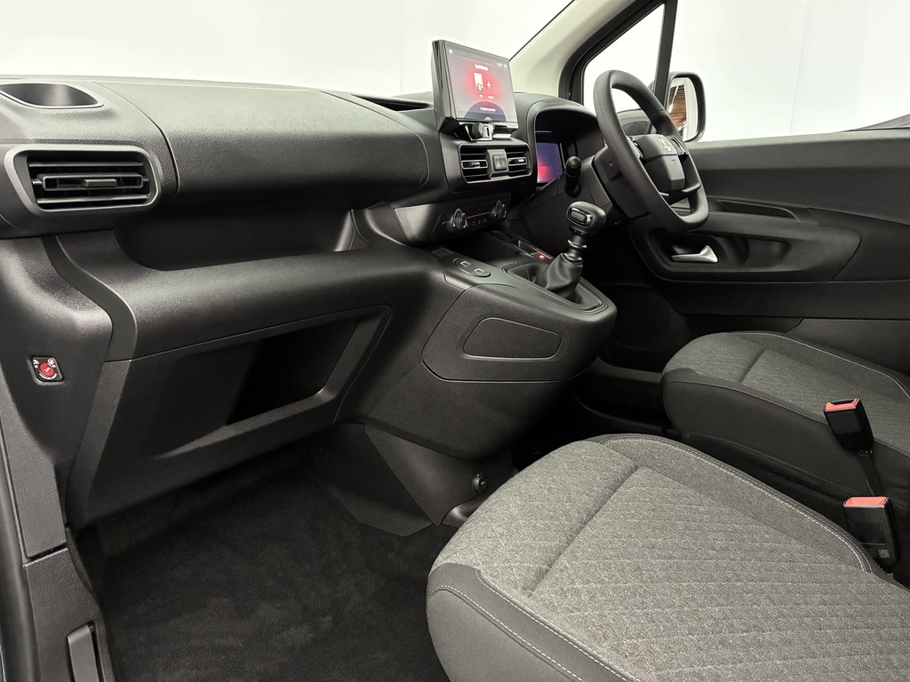 Vauxhall Combo Life 1.5 Turbo D Design Wav Black #13