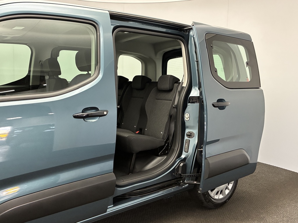 Vauxhall Combo Life 1.5 Turbo D Design Wav Black #16