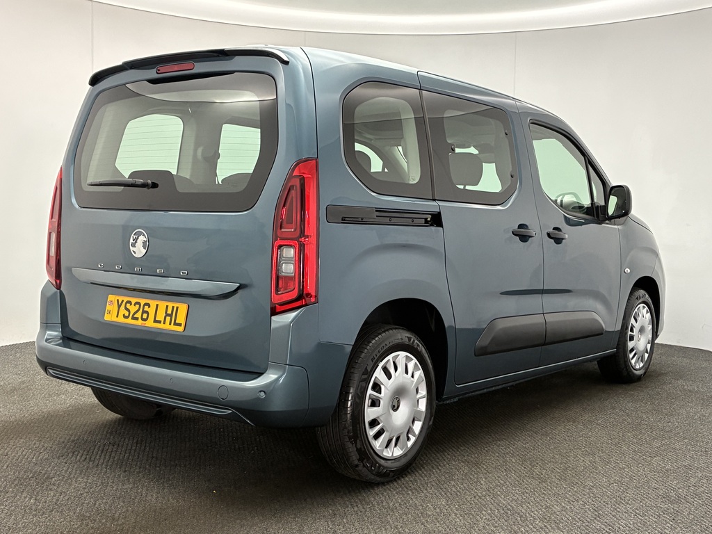 Vauxhall Combo Life 1.5 Turbo D Design Wav Black #7