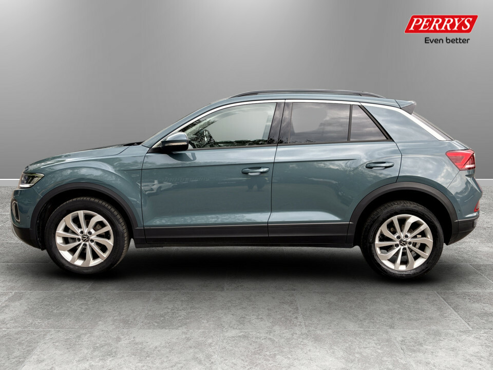 Volkswagen T-Roc 1.5 Tsi Match YT25GRF Blue #4