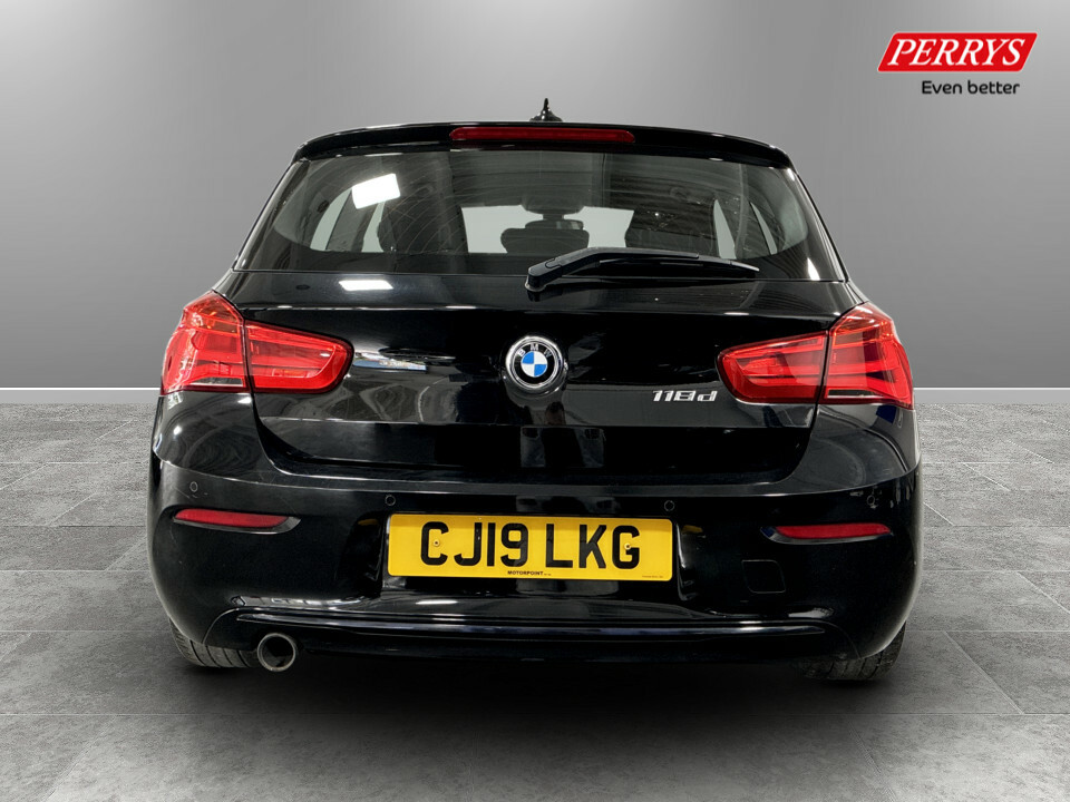 BMW 1 Series 118D Sport Navservotronic CJ19LKG Black #6