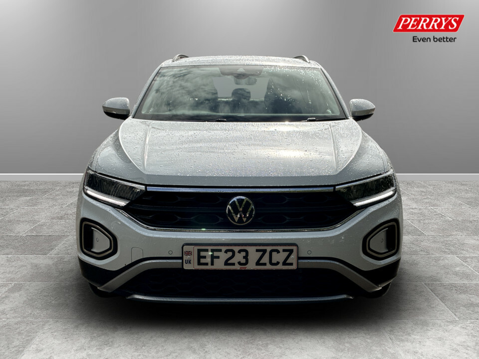 Volkswagen T-Roc 1.5 Tsi Life EF23ZCZ White #2