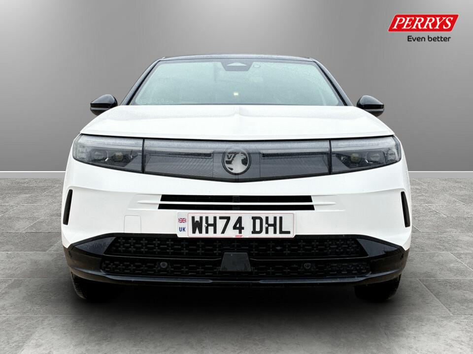 Vauxhall Grandland 1.2 Hybrid 136 Gs E-dct6 WH74DHL White #2