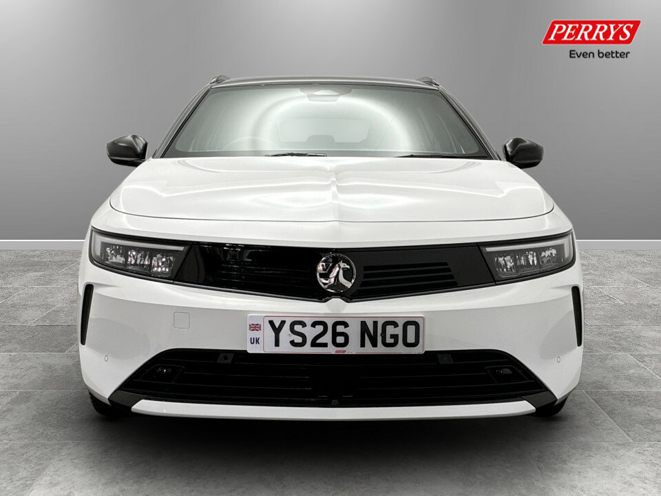 Vauxhall Astra 1.2 Turbo 130 Griffin Tech Pack White #2