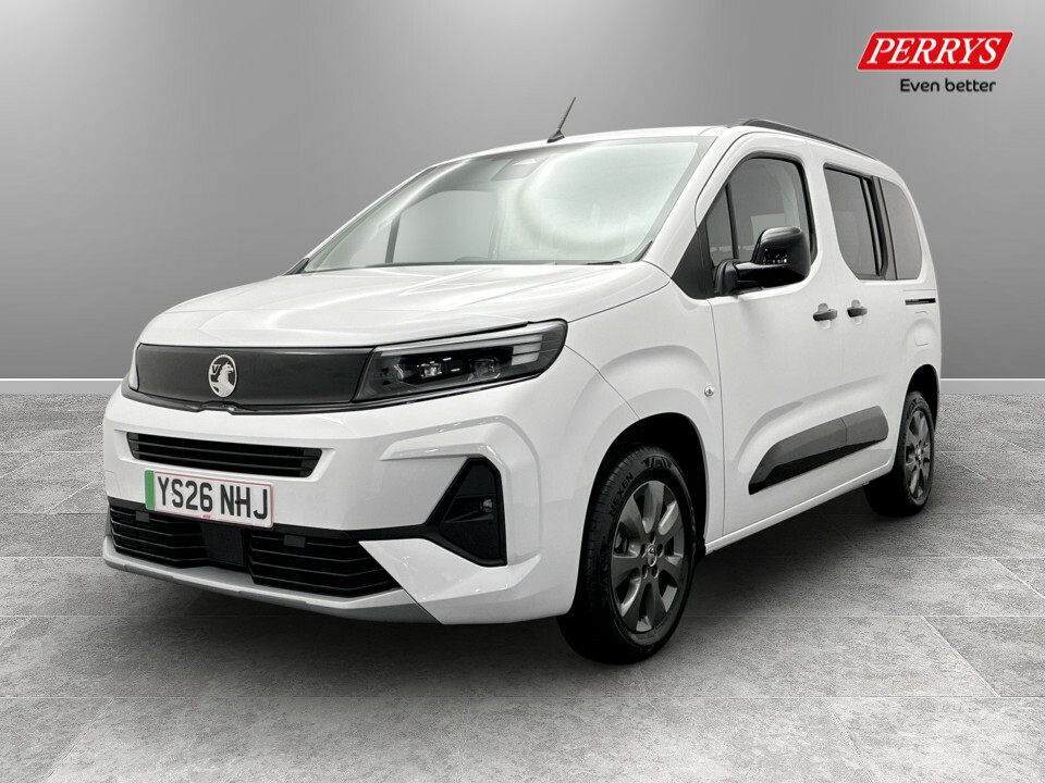 Vauxhall Combo-e Life 100Kw Ultimate 52Kwh White #3