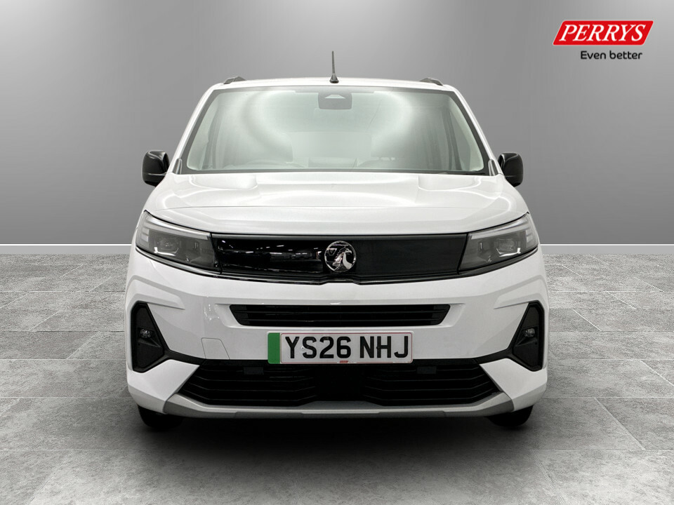 Vauxhall Combo-e Life 100Kw Ultimate 52Kwh White #2