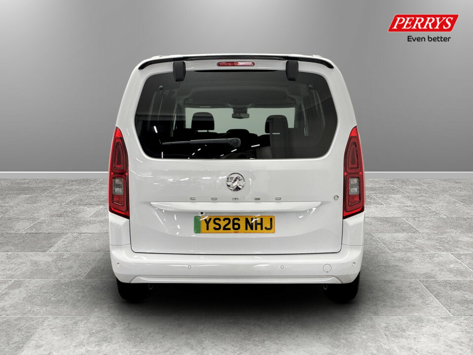 Vauxhall Combo-e Life 100Kw Ultimate 52Kwh White #6