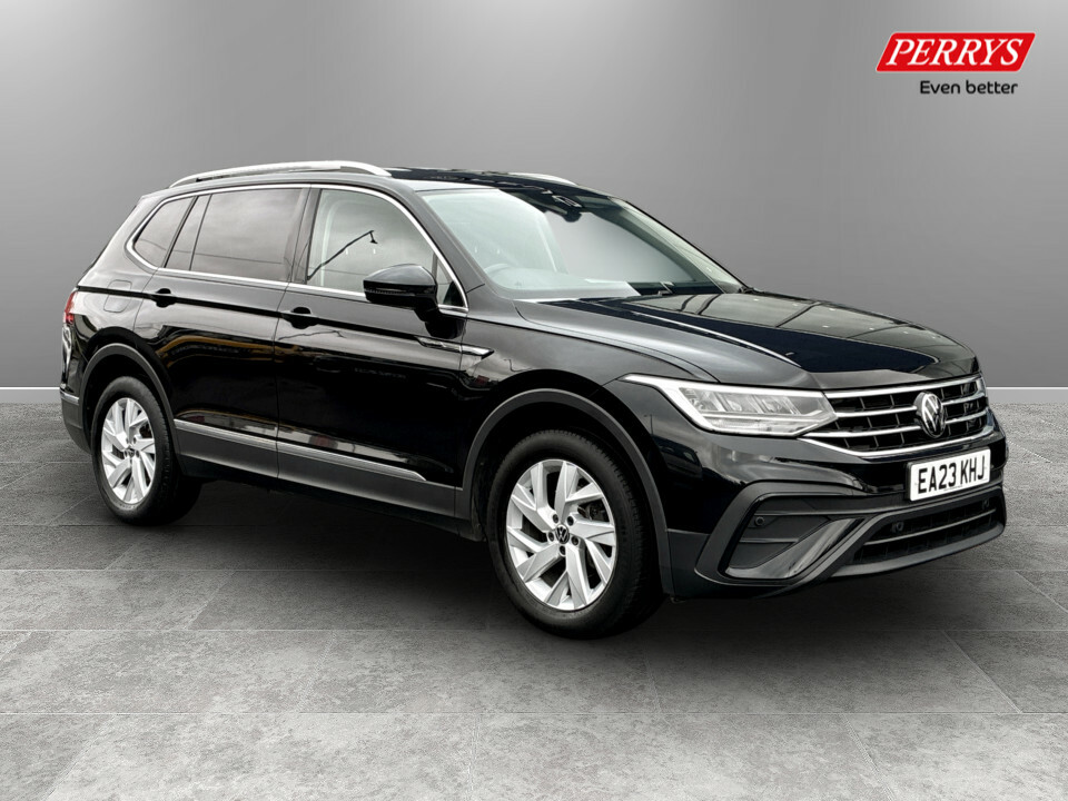 Volkswagen Tiguan Allspace 1.5 Tsi Life Dsg Black