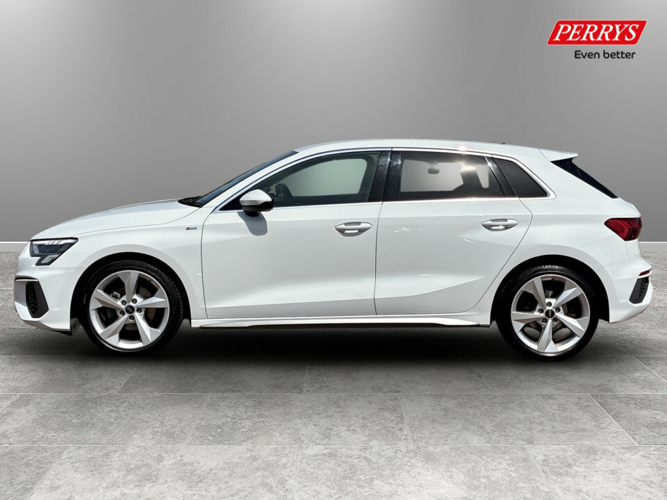 Audi A3 30 Tfsi S Line S Tronic DK73EEU White #4