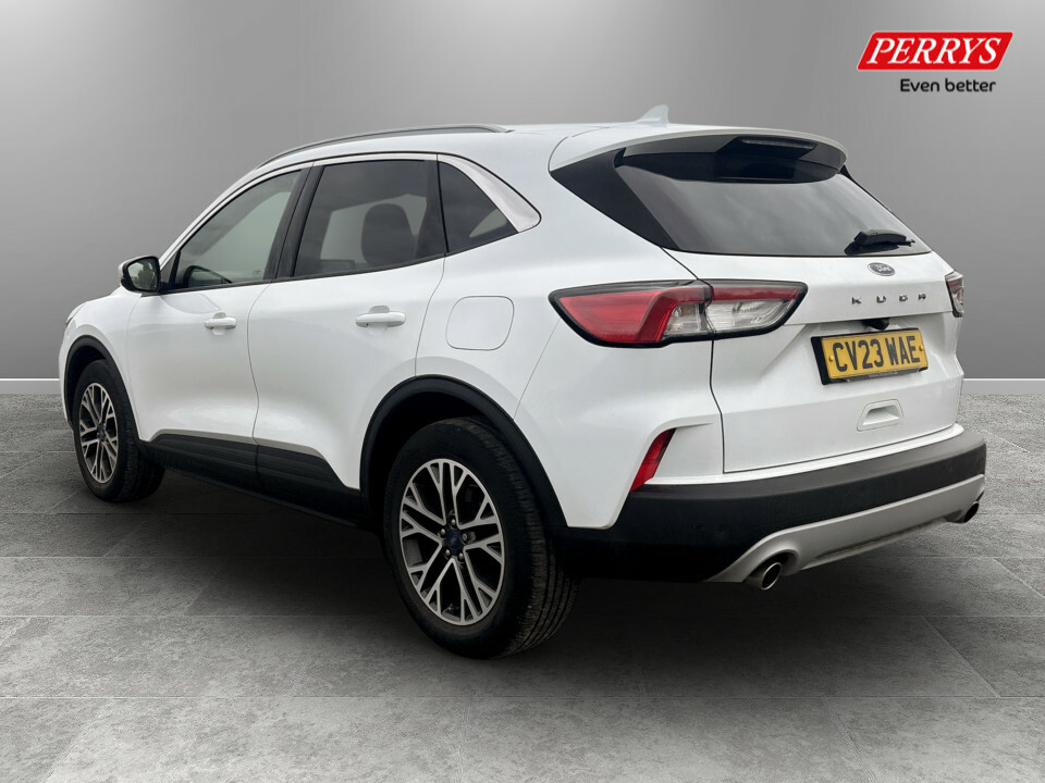 Ford Kuga 1.5 Ecoboost 150 Titanium Edition CV23WAE White #5