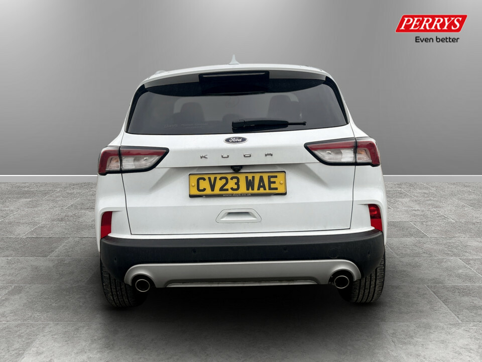 Ford Kuga 1.5 Ecoboost 150 Titanium Edition CV23WAE White #6