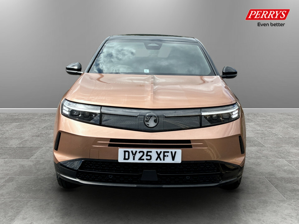 Vauxhall Grandland 1.2 Hybrid 136 Ultimate E-dct6 DY25XFV  #2