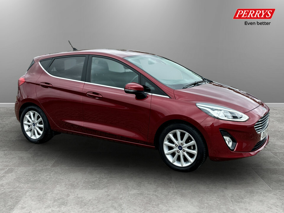Ford Fiesta 1.0 Ecoboost Hybrid Mhev 125 Titanium Red