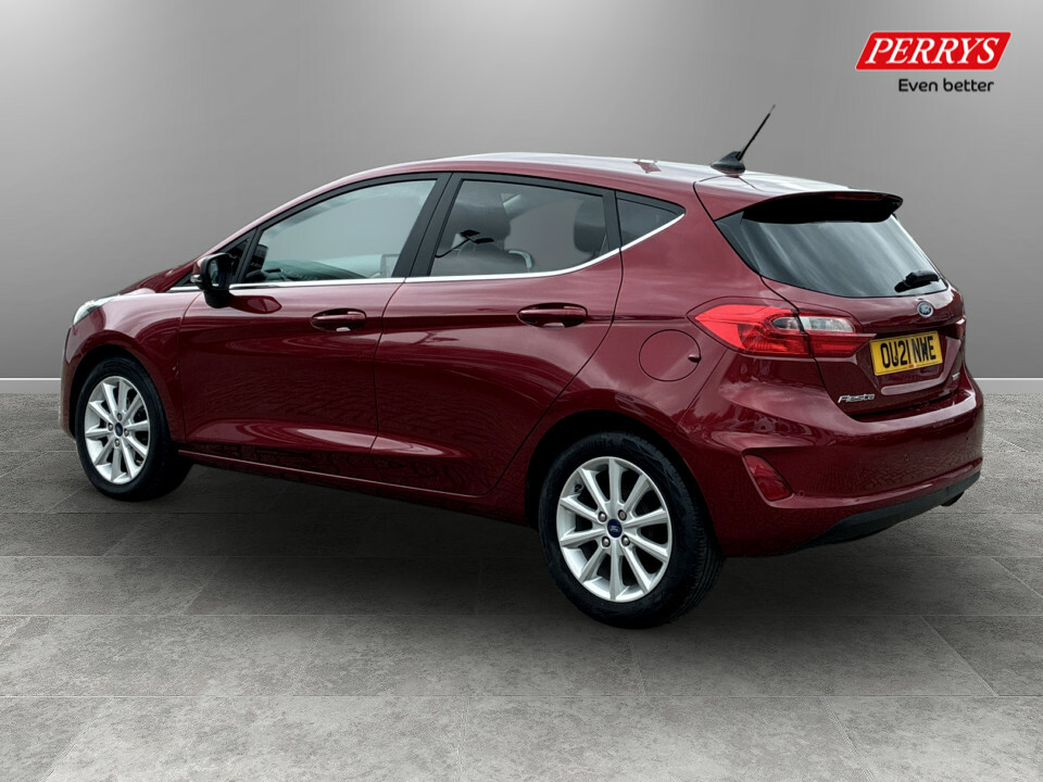 Ford Fiesta 1.0 Ecoboost Hybrid Mhev 125 Titanium OU21NWE Red #5