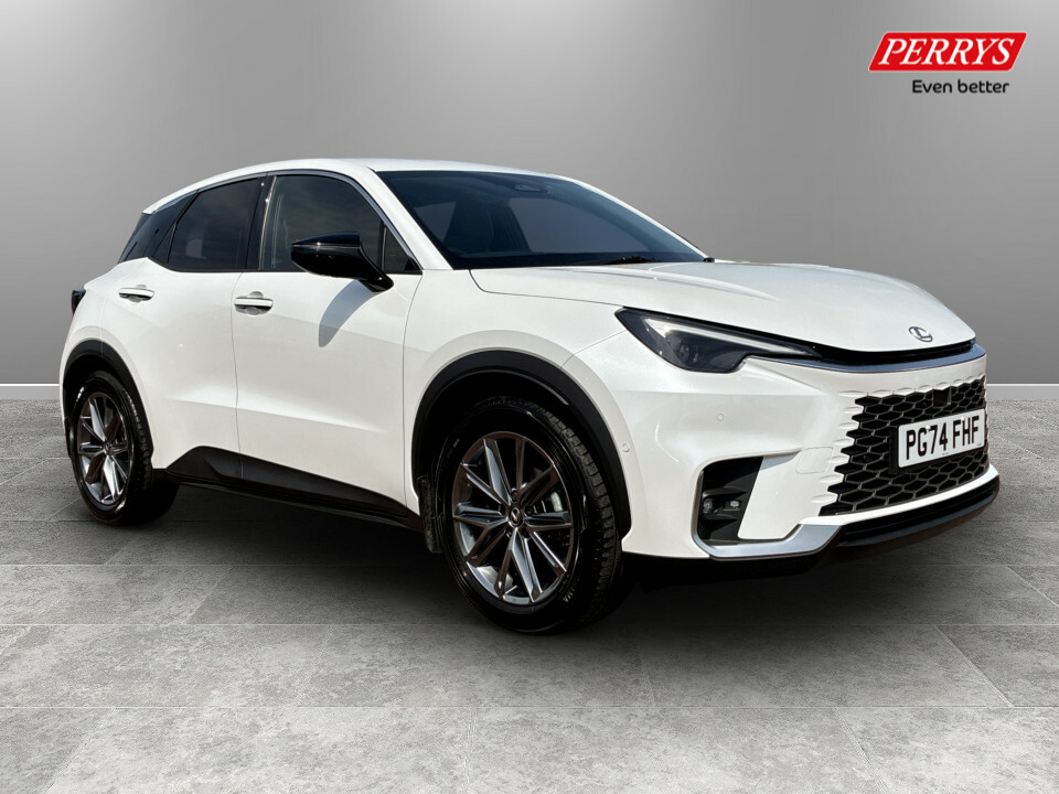 Lexus LBX 1.5 Takumi E-cvt White
