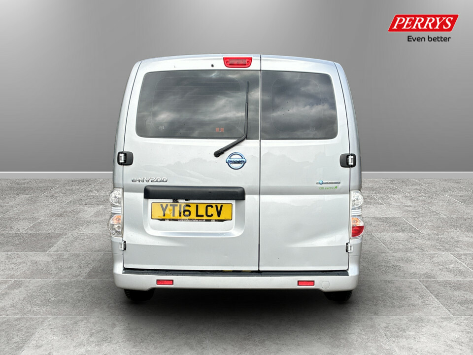 Nissan e-NV200 Panel Van White #6