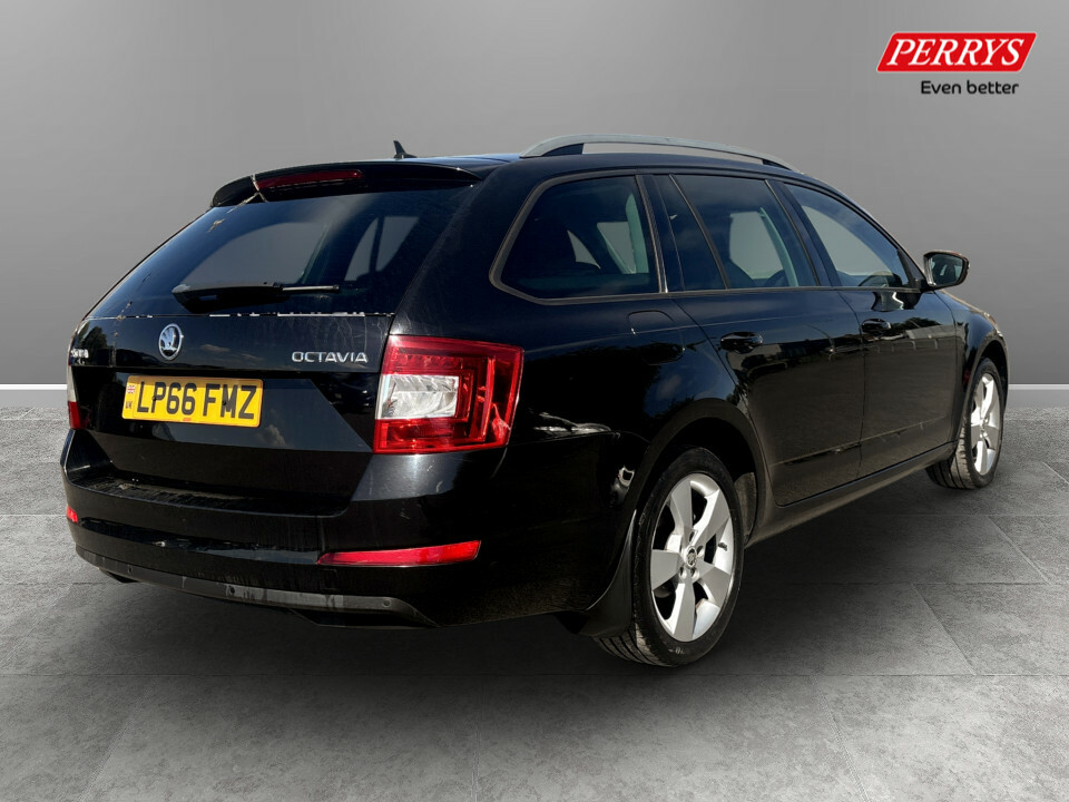 Skoda Octavia 1.4 Tsi 150 Se Sport Dsg Black #3