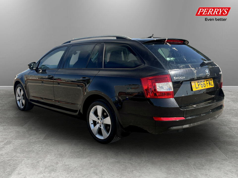 Skoda Octavia 1.4 Tsi 150 Se Sport Dsg Black #5