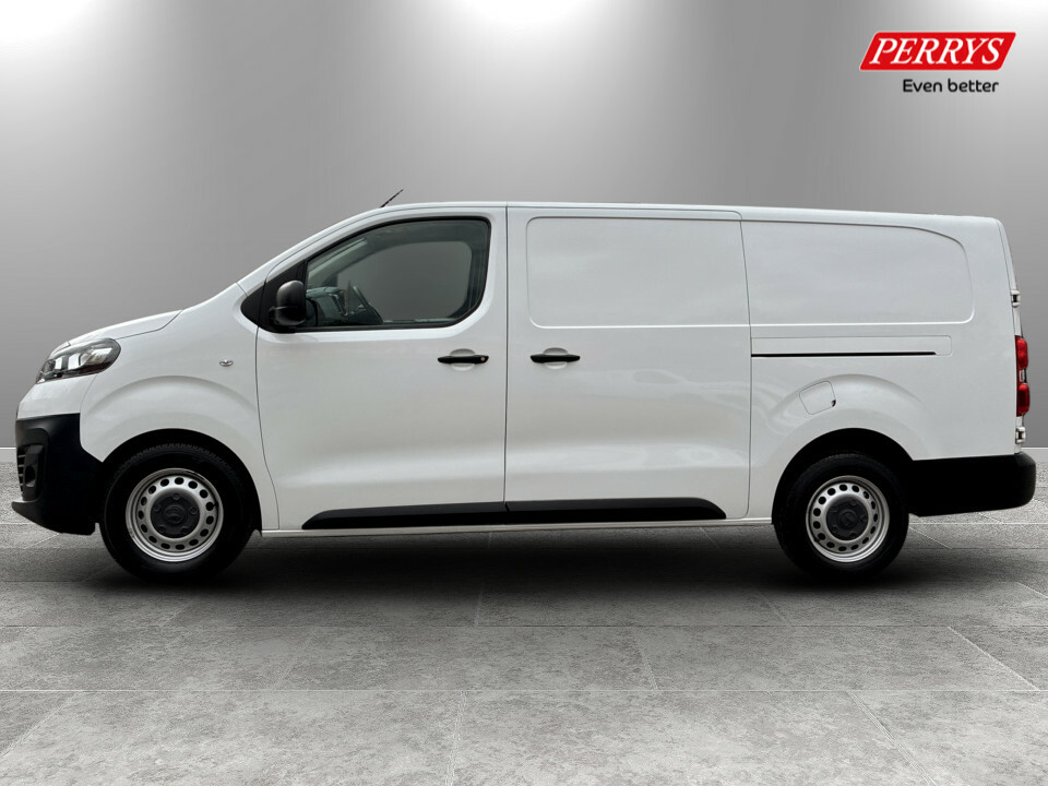 Vauxhall Vivaro 2900 1.5D 100Ps Dynamic H1 Van DY22XZO White #4