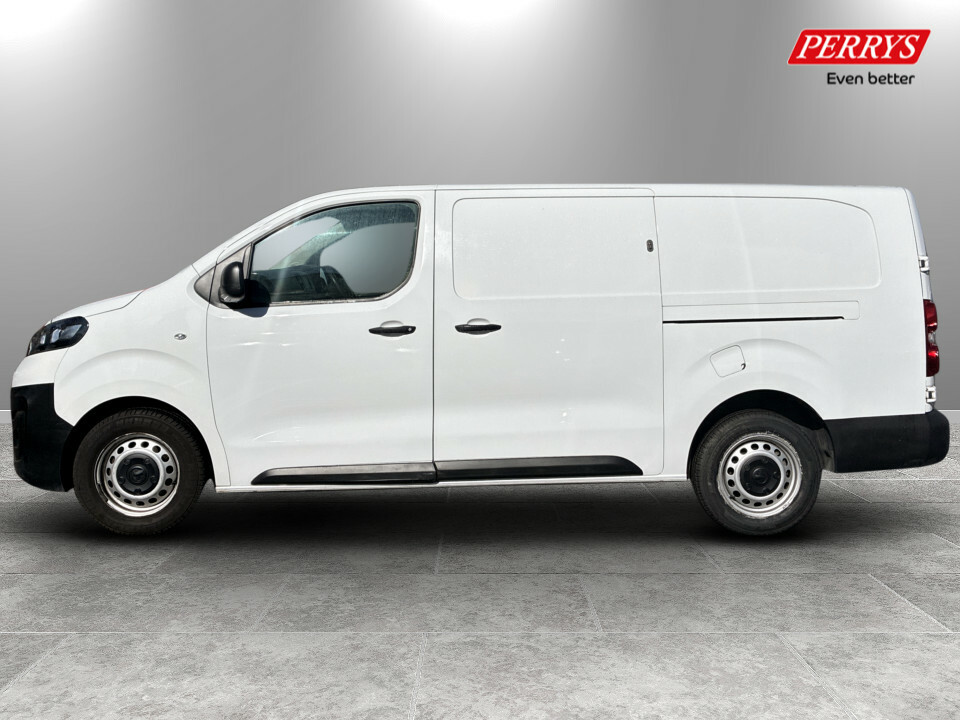 Vauxhall Vivaro 2900 1.5D 100Ps Dynamic H1 Van White #4