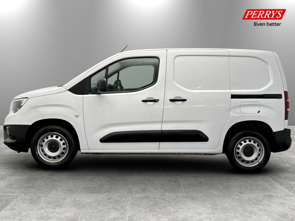 Vauxhall Combo 2300 1.5 Turbo D 100Ps H1 Dynamic Van YV21LHR White #4