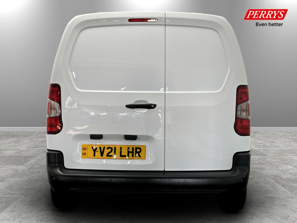 Vauxhall Combo 2300 1.5 Turbo D 100Ps H1 Dynamic Van YV21LHR White #6