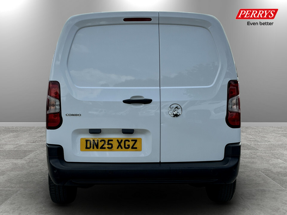 Vauxhall Combo 1.5 Turbo D 100Ps Prime Plus H1 Van DN25XGZ White #6