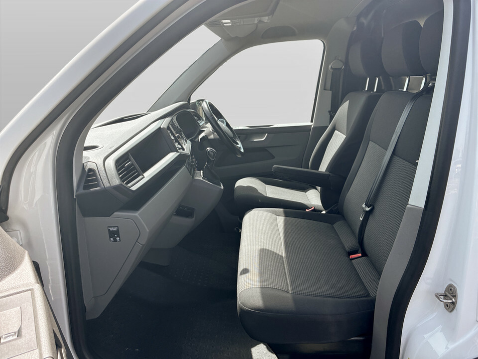 Volkswagen E-Transporter E 110 Black #25