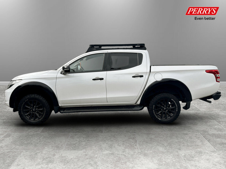 Mitsubishi L200 Double Cab Di-d 181 Challenger 4Wd DX69RYV White #4