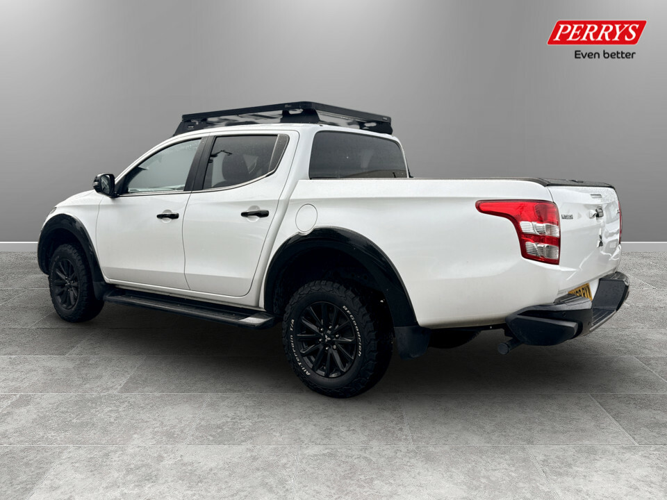 Mitsubishi L200 Double Cab Di-d 181 Challenger 4Wd DX69RYV White #5