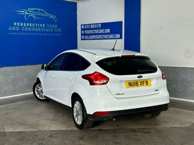 Ford Focus 1.0T Ecoboost Zetec Edition Hatchback M NU18XFB White #5