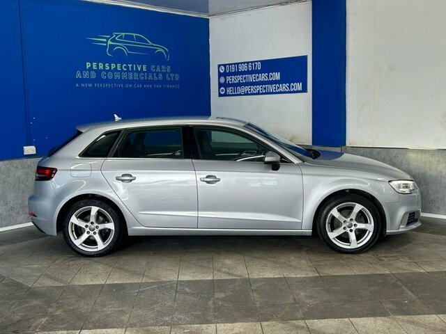 Audi A3 2.0 Tdi Sport Sportback S Tronic 6 DA66BYX Silver #2