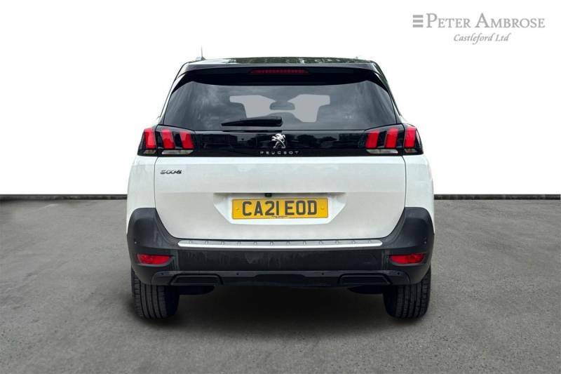 Peugeot 5008 1.2 Puretech Allure Eat8 - 2021 21 White #4