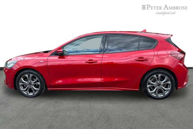 Ford Focus 1.0 Ecoboost Hybrid Mhev 155 St-line Edition - NA73DCV Red #6
