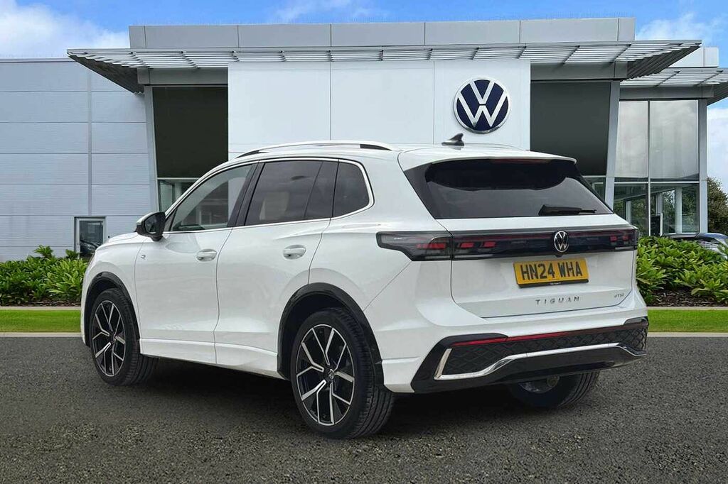 Volkswagen Tiguan 1.5 Etsi 150 R-line Dsg HN24WHA White #3