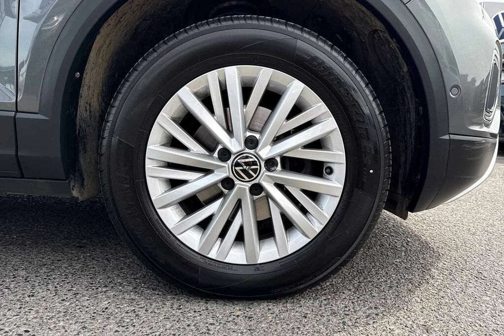 Volkswagen T-Roc 1.5 Tsi Life WF23UAA Grey #5