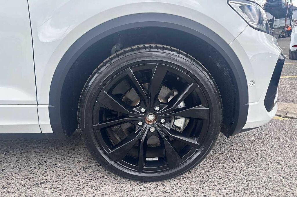 Volkswagen T-Roc 1.5 Tsi R-line HK75FDG White #5