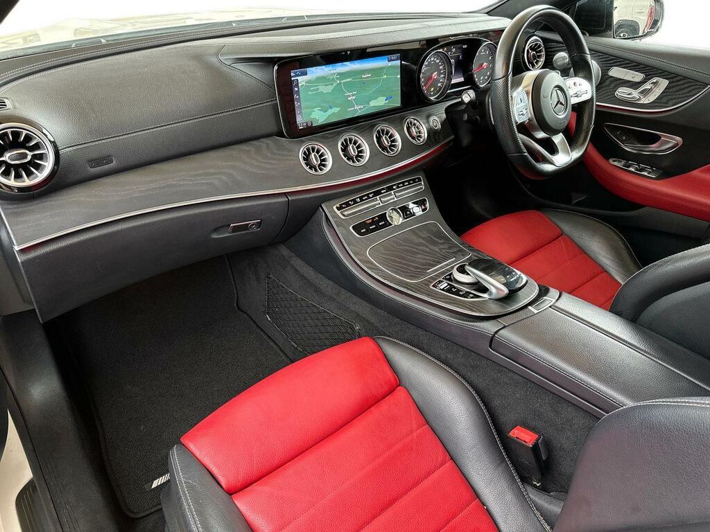 Mercedes-Benz E Class 2.0 E300 Amg Line Premium Plus G-tronic Euro 6 YY68VGK White #2