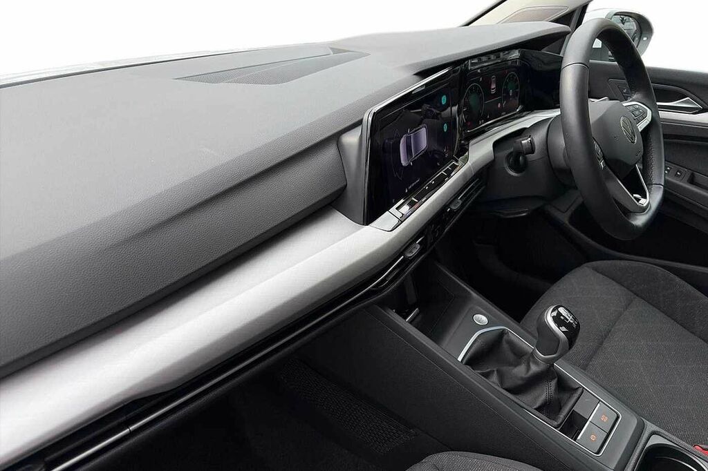 Volkswagen Golf 1.5 Tsi Life Winter Pack VN73ZXC White #2