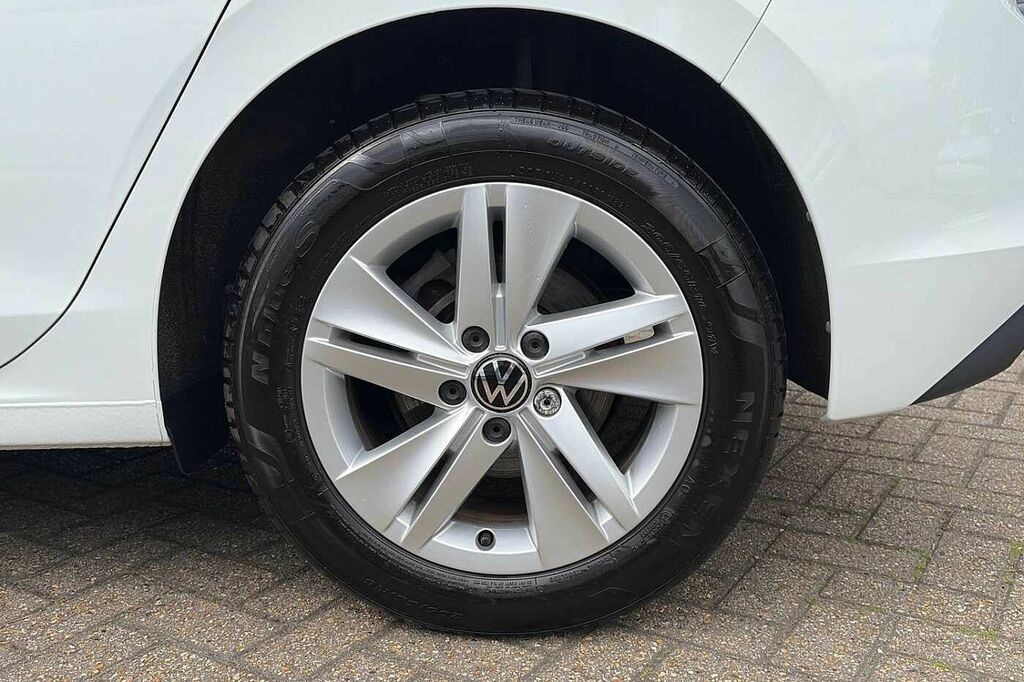 Volkswagen Golf 1.5 Tsi Life Winter Pack VN73ZXC White #5