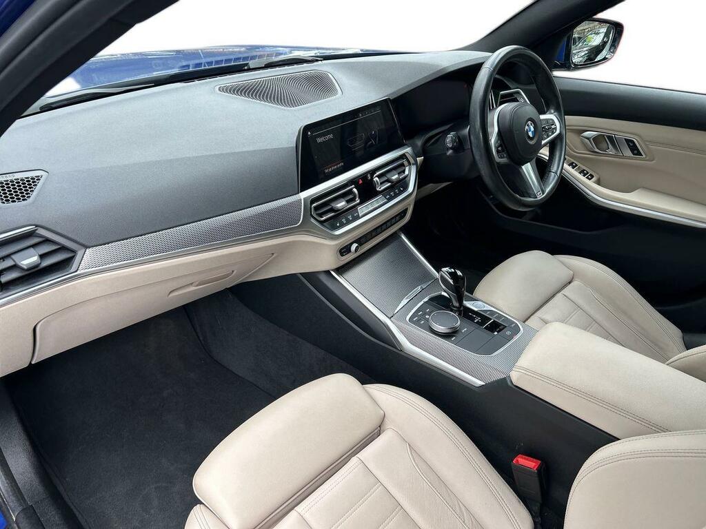 BMW 3 Series 2.0 320D Mht M Sport Touring Euro 6 Ss HF22NLY Blue #2