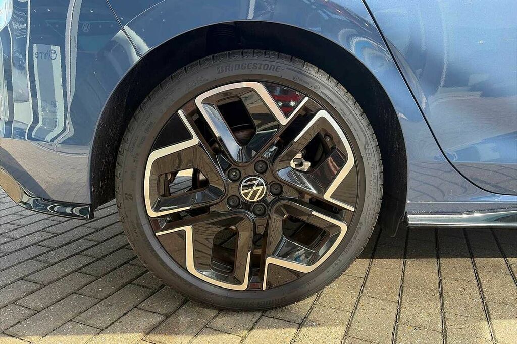 Volkswagen Golf 1.5 Etsi 150 R-line Dsg 18 York Alloys Blue #5